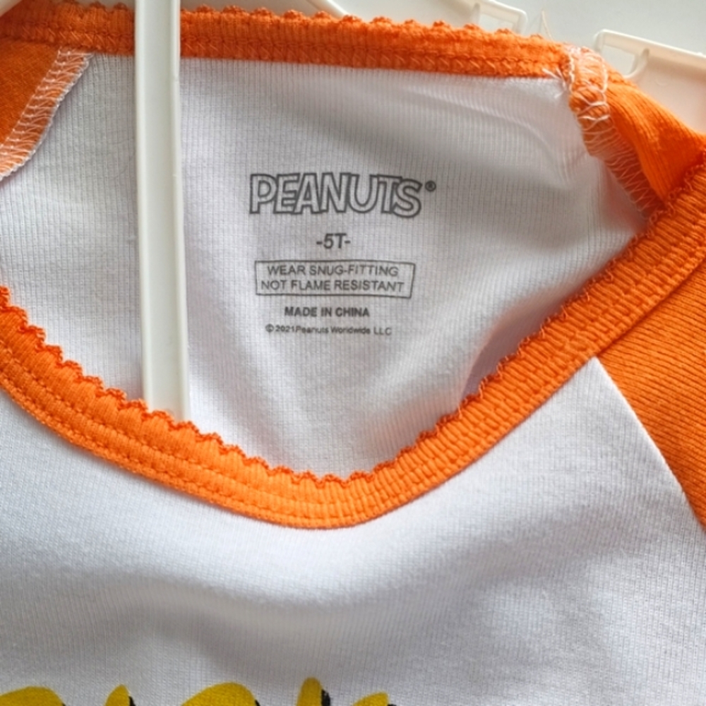 Peanuts Pajama Set - Picture 3 of 4